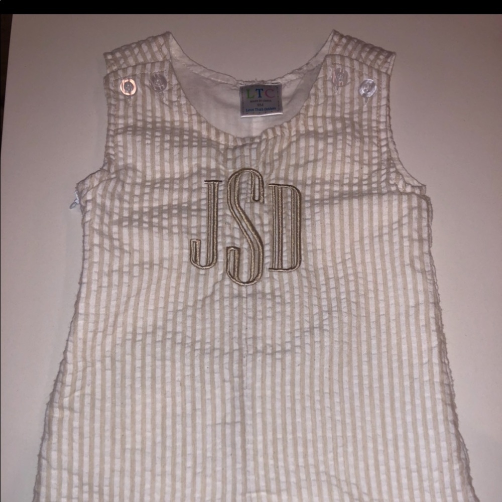 Monogrammed JSD shortall / Jon Jon